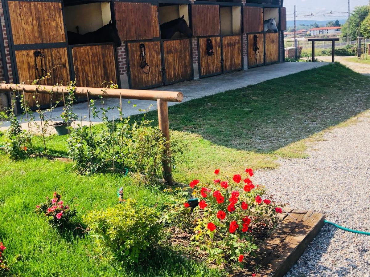 B&B Tenuta Legnate Sesto Calende Extérieur photo