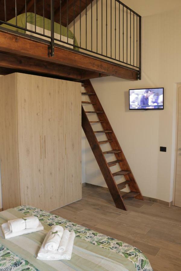B&B Tenuta Legnate Sesto Calende Extérieur photo